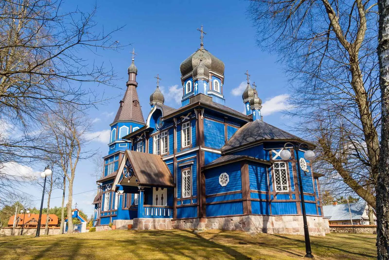 Cerkiew Opieki Matki Bożej w Puchłach — Perła Krainy Otwartych Okiennic